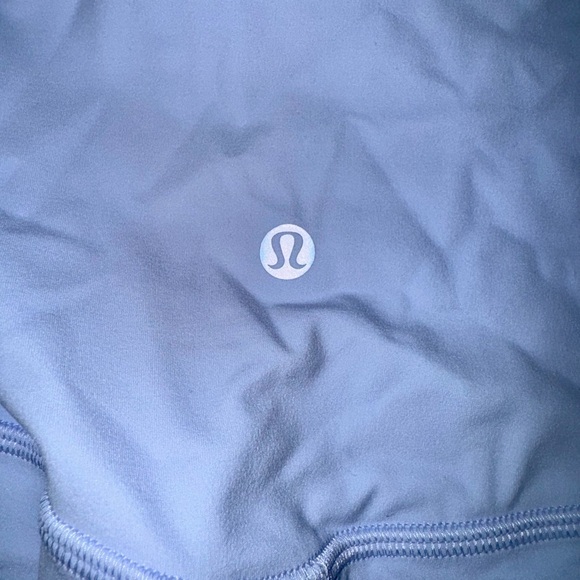 Lululemon Athletica Align HR Crop 21" in Soft Blue NWT - Picture 1 of 4